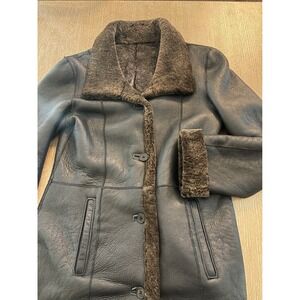 Vintage Women's Leather Sheepskin Coat Black Shearling Lined Jacket Size Medium
